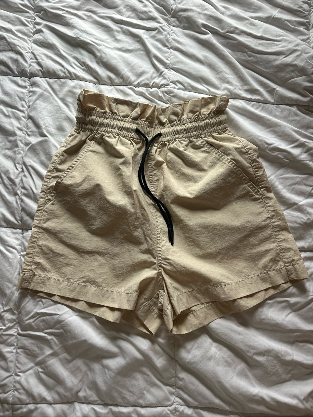 ASOS High Waist Paperbag Shorts in Light Beige with Black Drawstring
